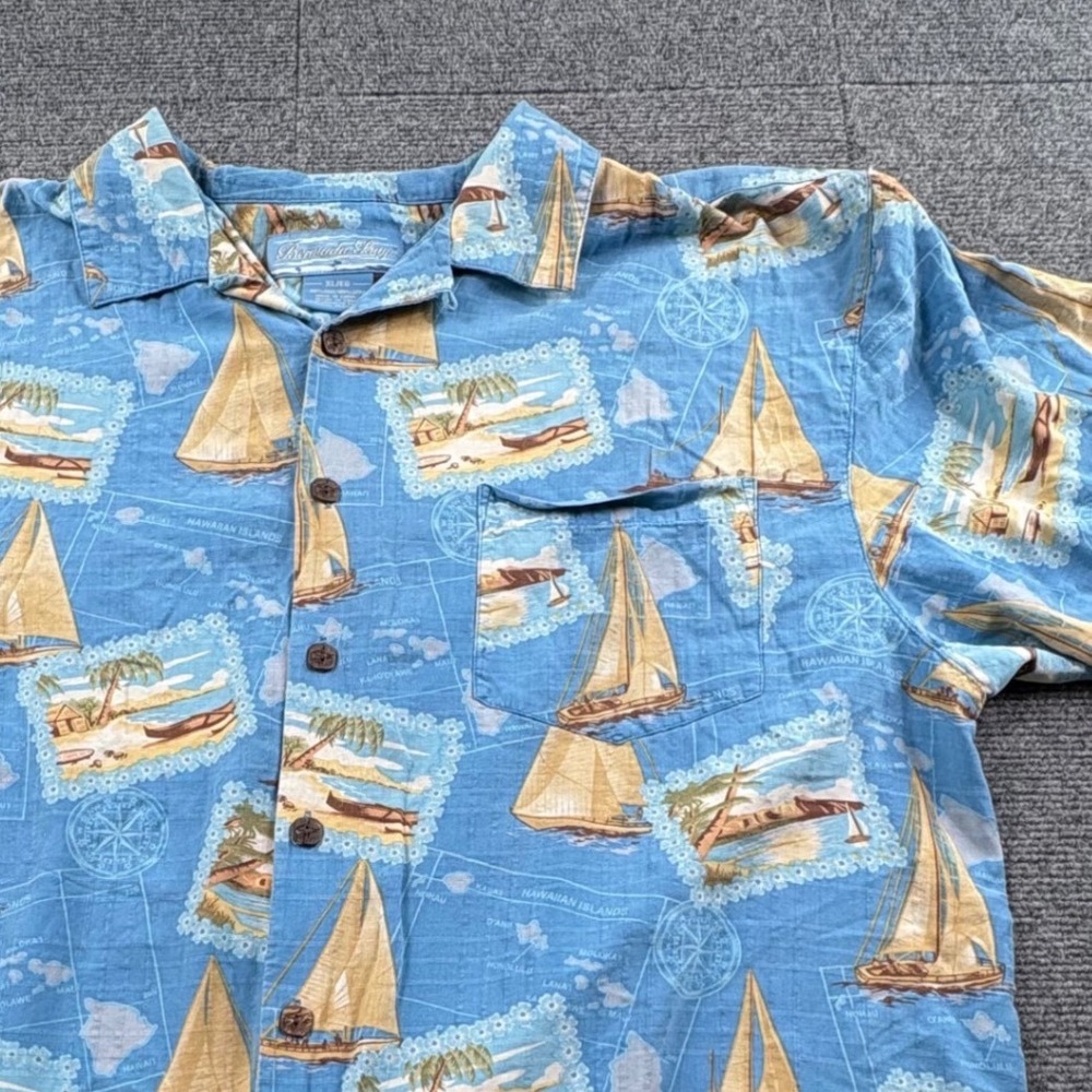 Bermuda Bay Mens XL Silk Hawaiian Shirt Blue Sailboat Tropical Nautical Print